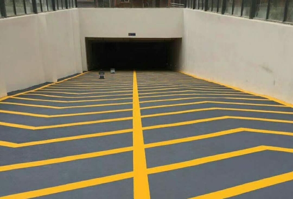 無震動止滑坡道